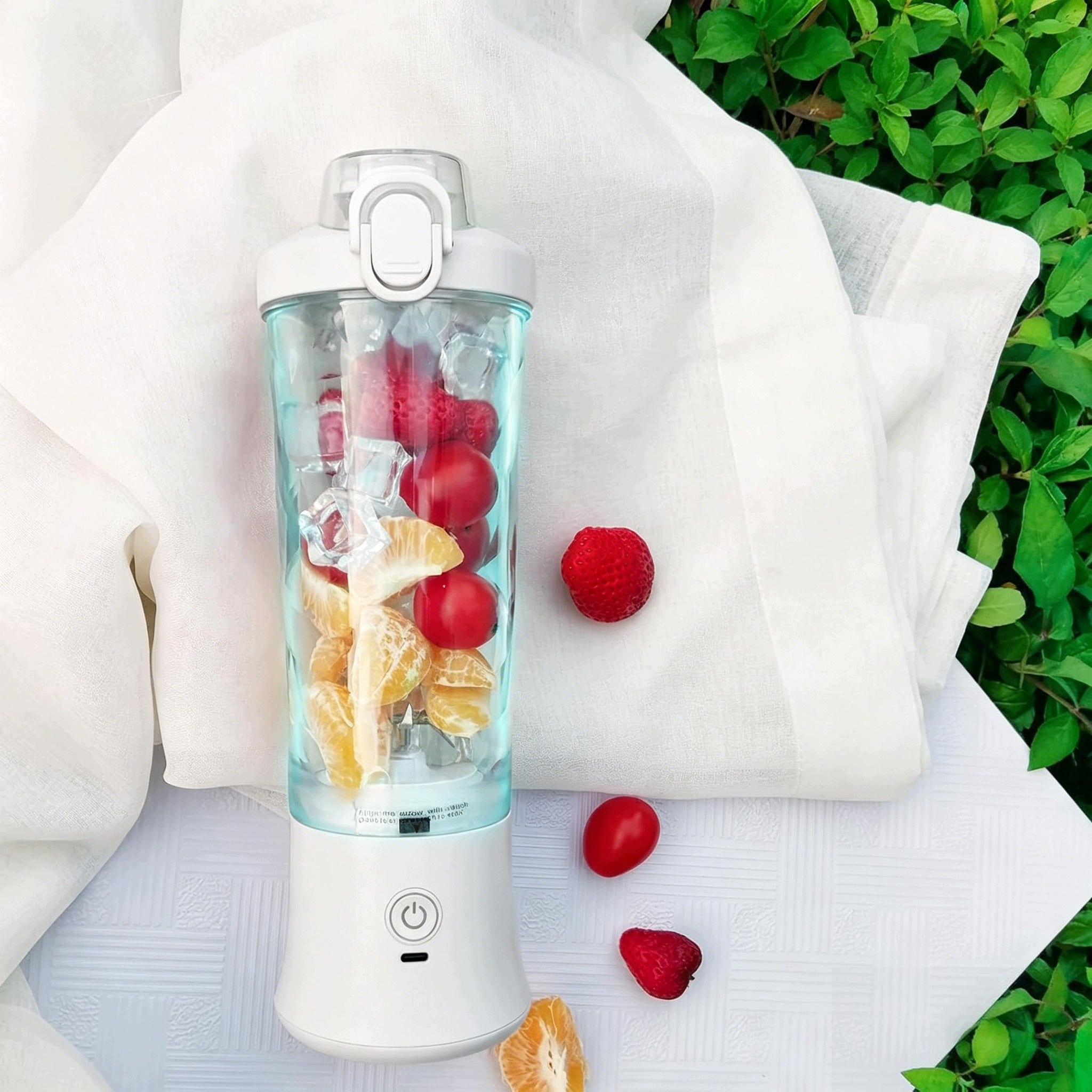 Juicer and Blender in One Portable Wireless to USB Tourist Brand no brand