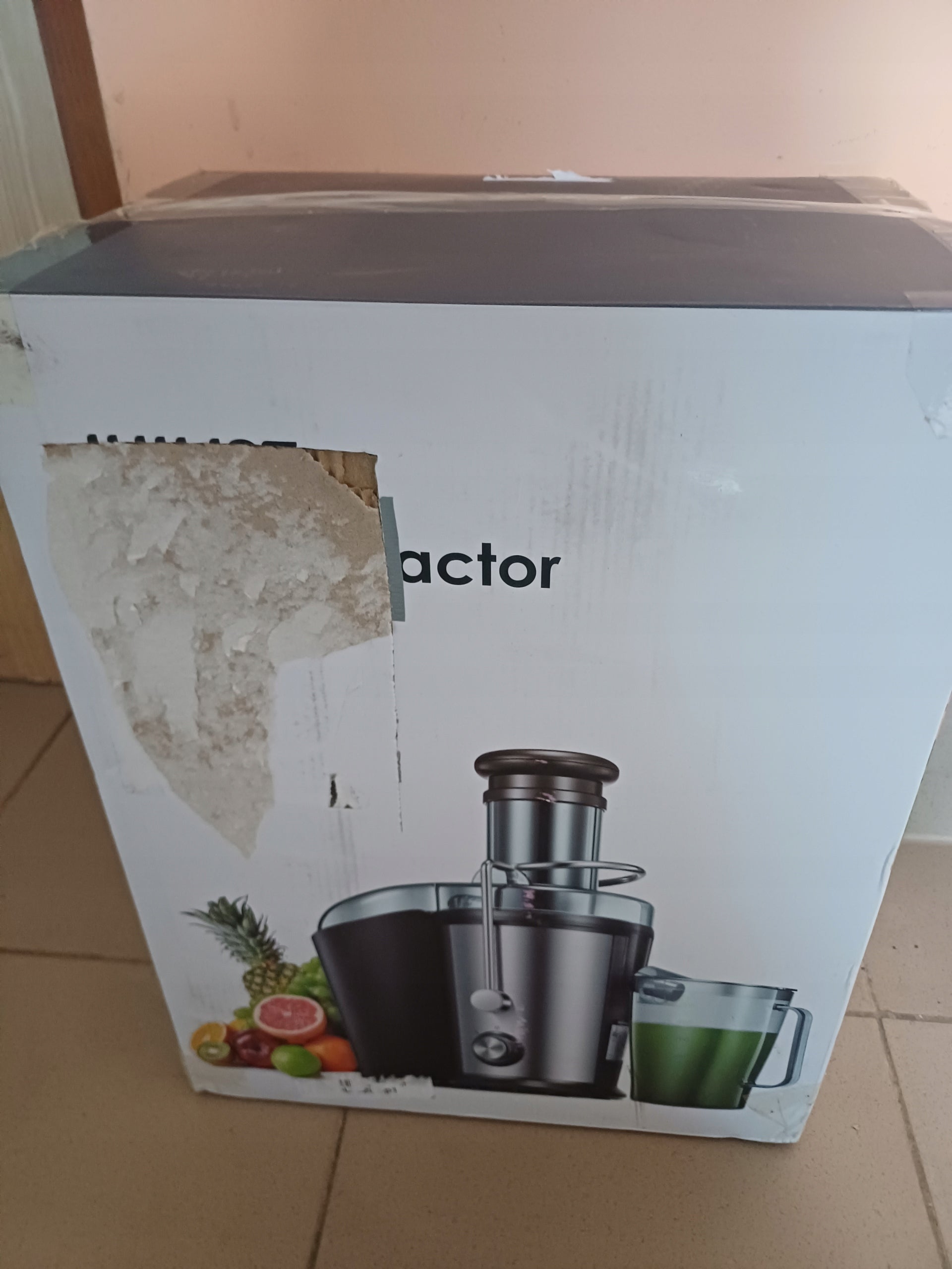 Juilist: 800W Fruit and Vegetable Juicer Easy to Clean Packaging status original