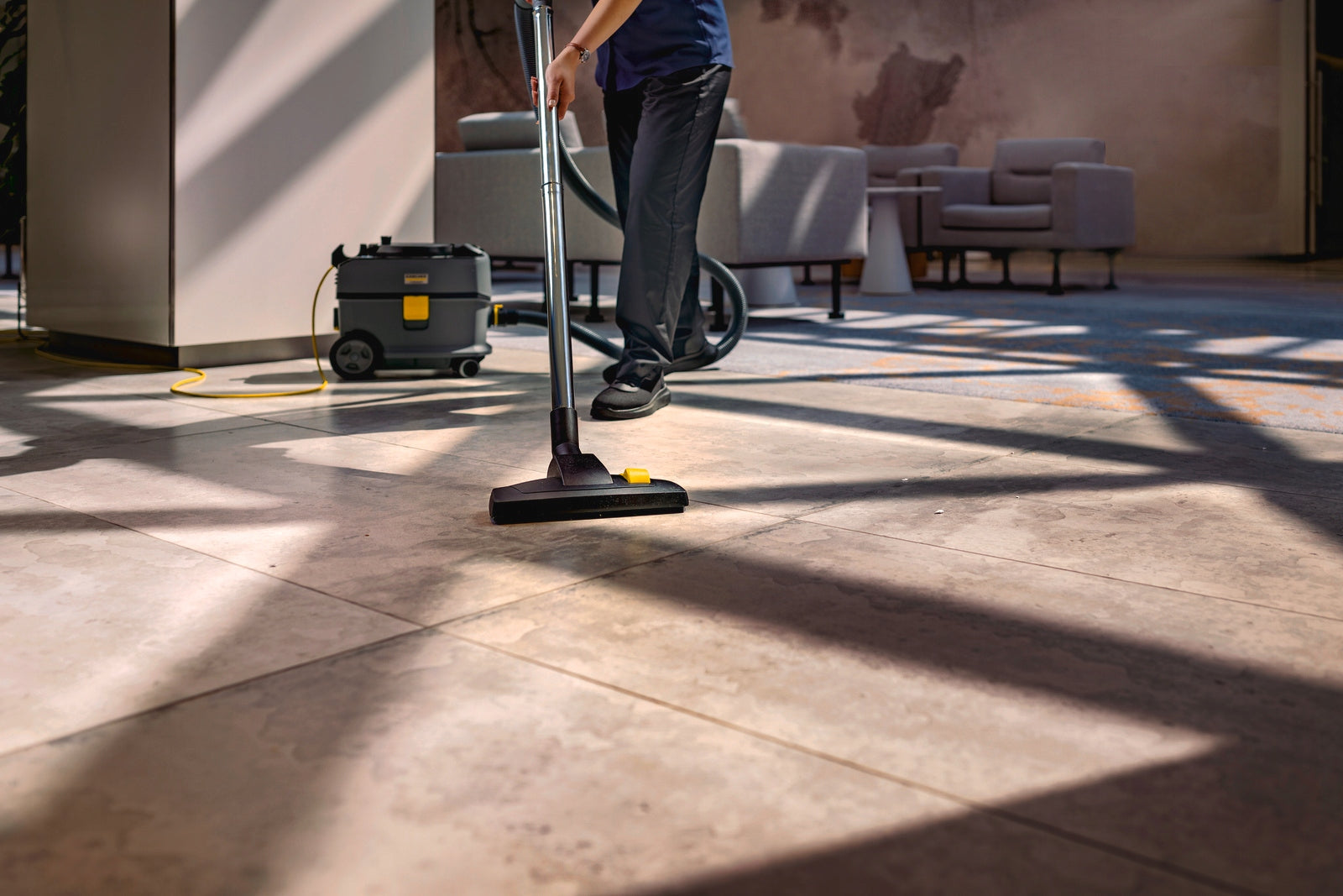 KARCHER T 10/1 INDUSTRIAL PROFESSIONAL VACUUM CLEANER FOR COMPANY POWERFUL SET Vacuum cleaner type bagless