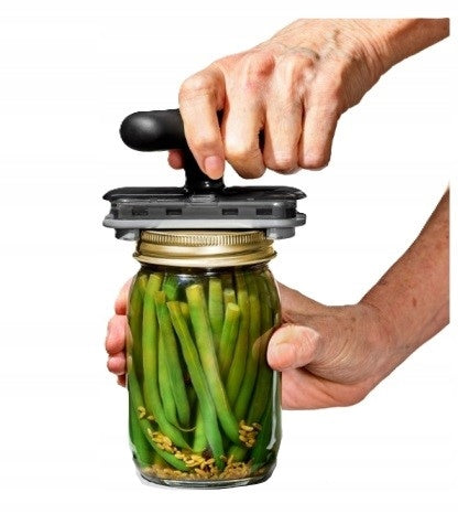 KITCHEN WEEK CAP BOTTLE JAR OPENER ADJUSTABLE