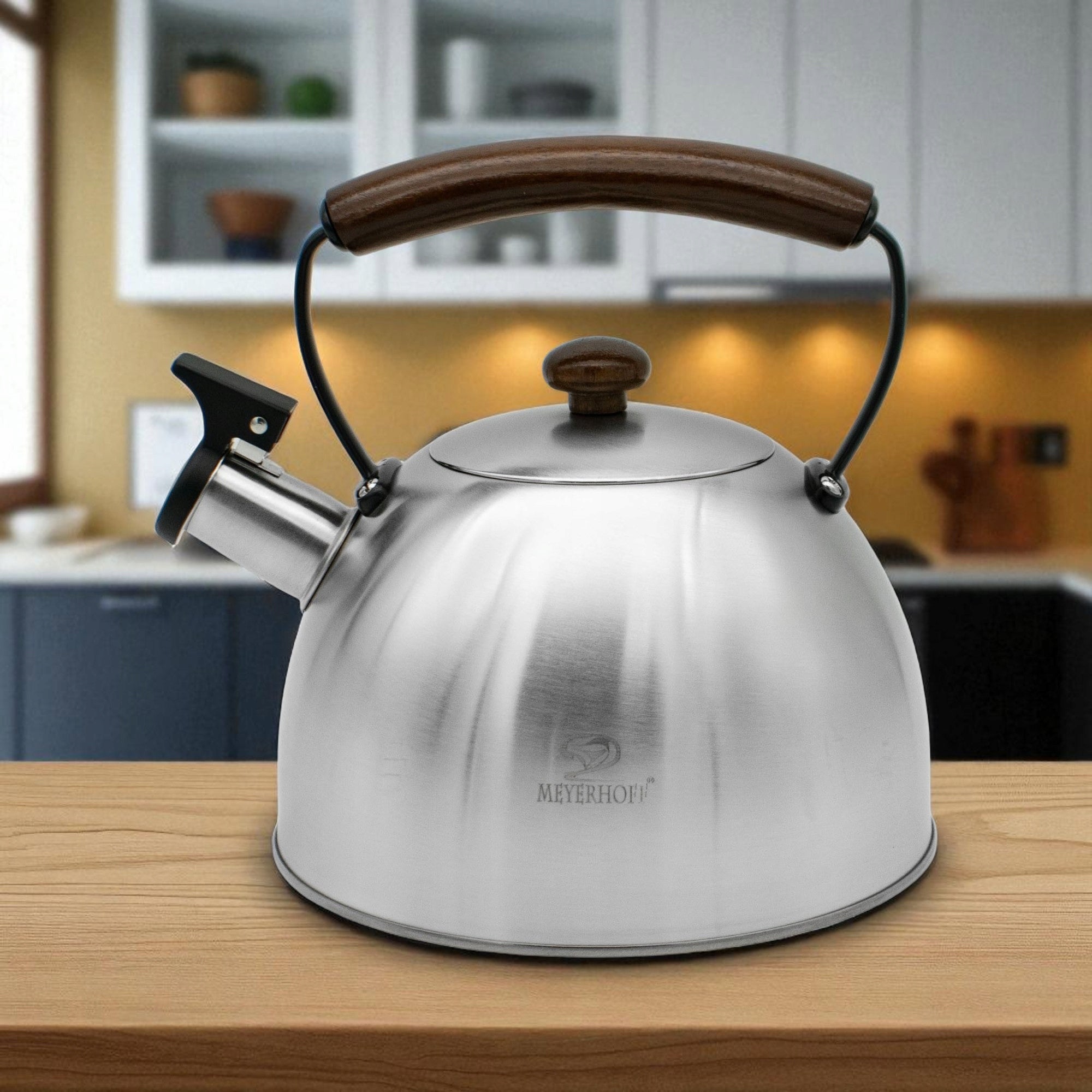 Kettle 2.5L Steel Stainless Silver Whistle Brushed Induction Gas Brand Meyerhoff