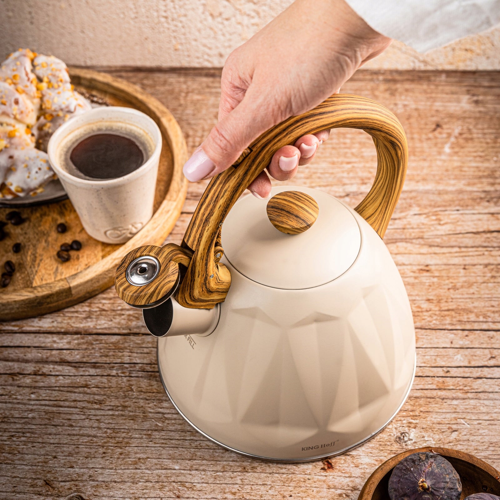 Kettle KINGHoff 2L cream with whistle induction Gas steel handle wood Brand Kinghoff