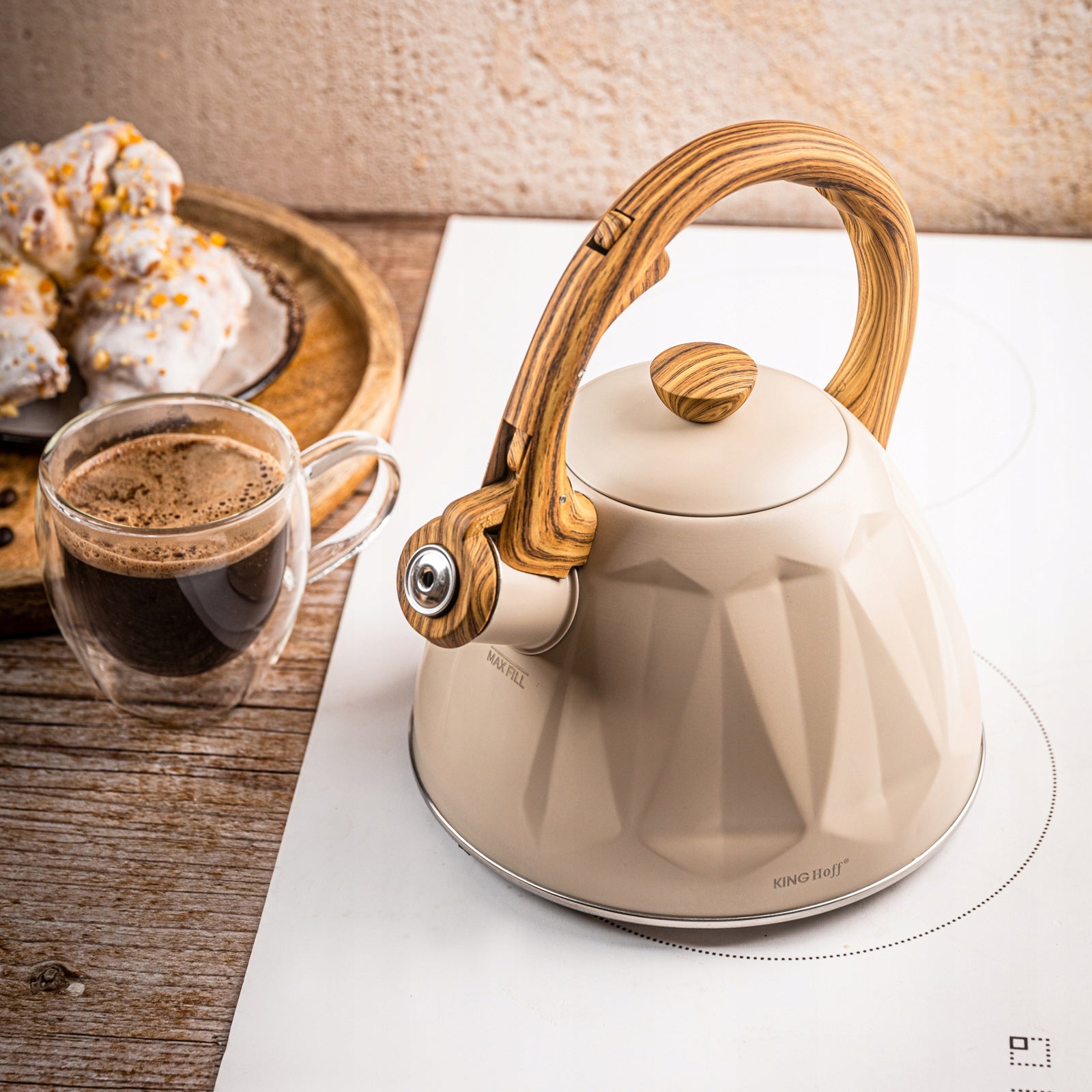 Kettle KINGHoff 2L cream with whistle induction Gas steel handle wood EAN (GTIN) 5908287219984
