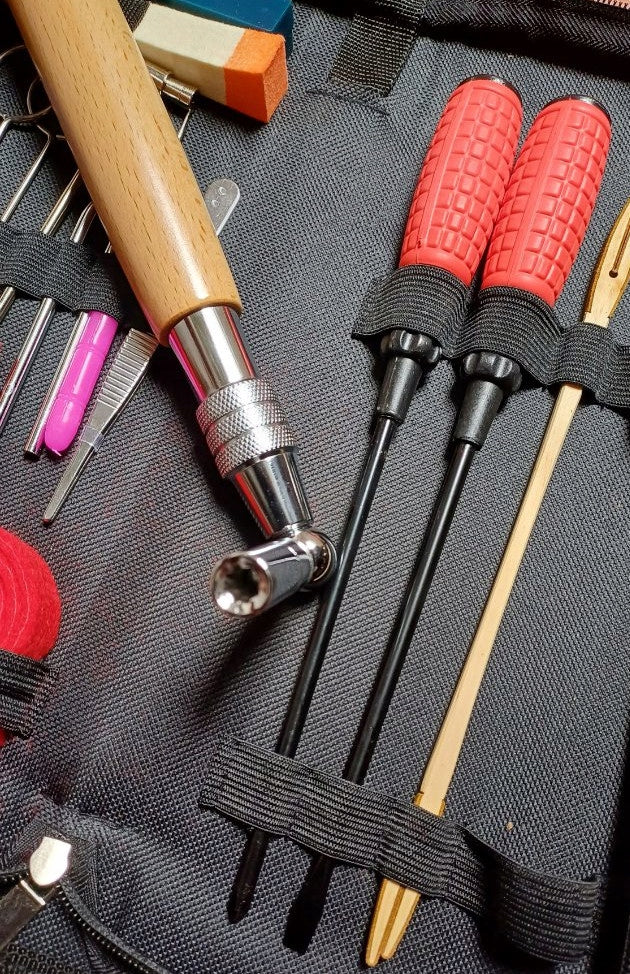 LARGE PIANO/PIANO TUNING KIT / 15 PIECES + HARD CASE Manufacturer code 1034