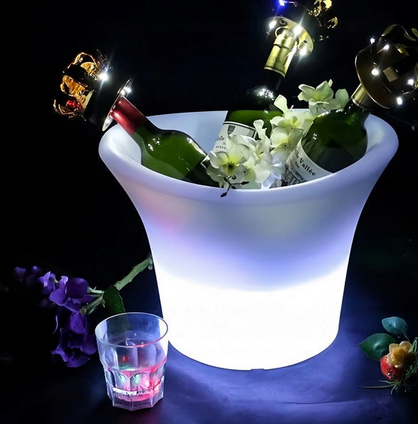 LARGE XL ILLUMINATED BAR ICE CONTAINER DRINKS BUCKET 16kol LED PILOT
