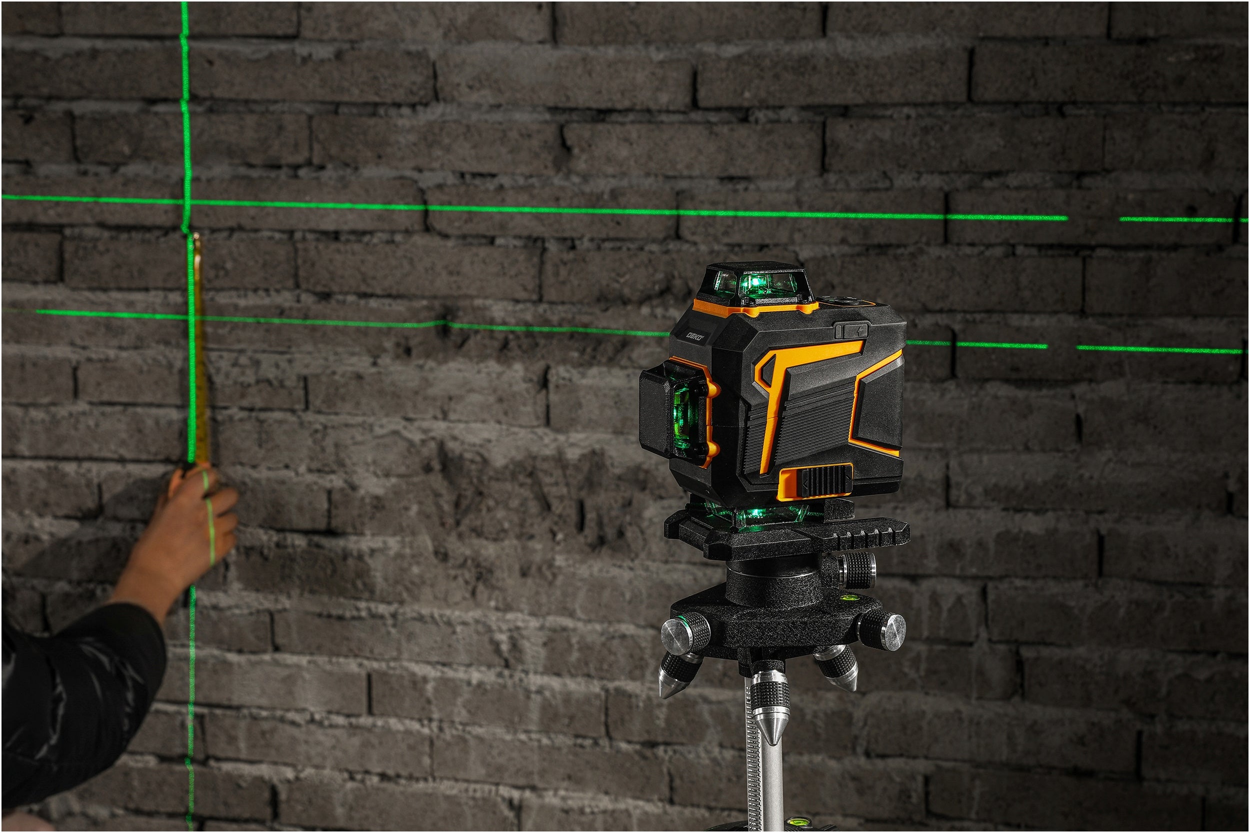 LASER LEVEL 360 PRO PLANE 4D CROSS LASER GREEN DEKO Number of laser beams 4
