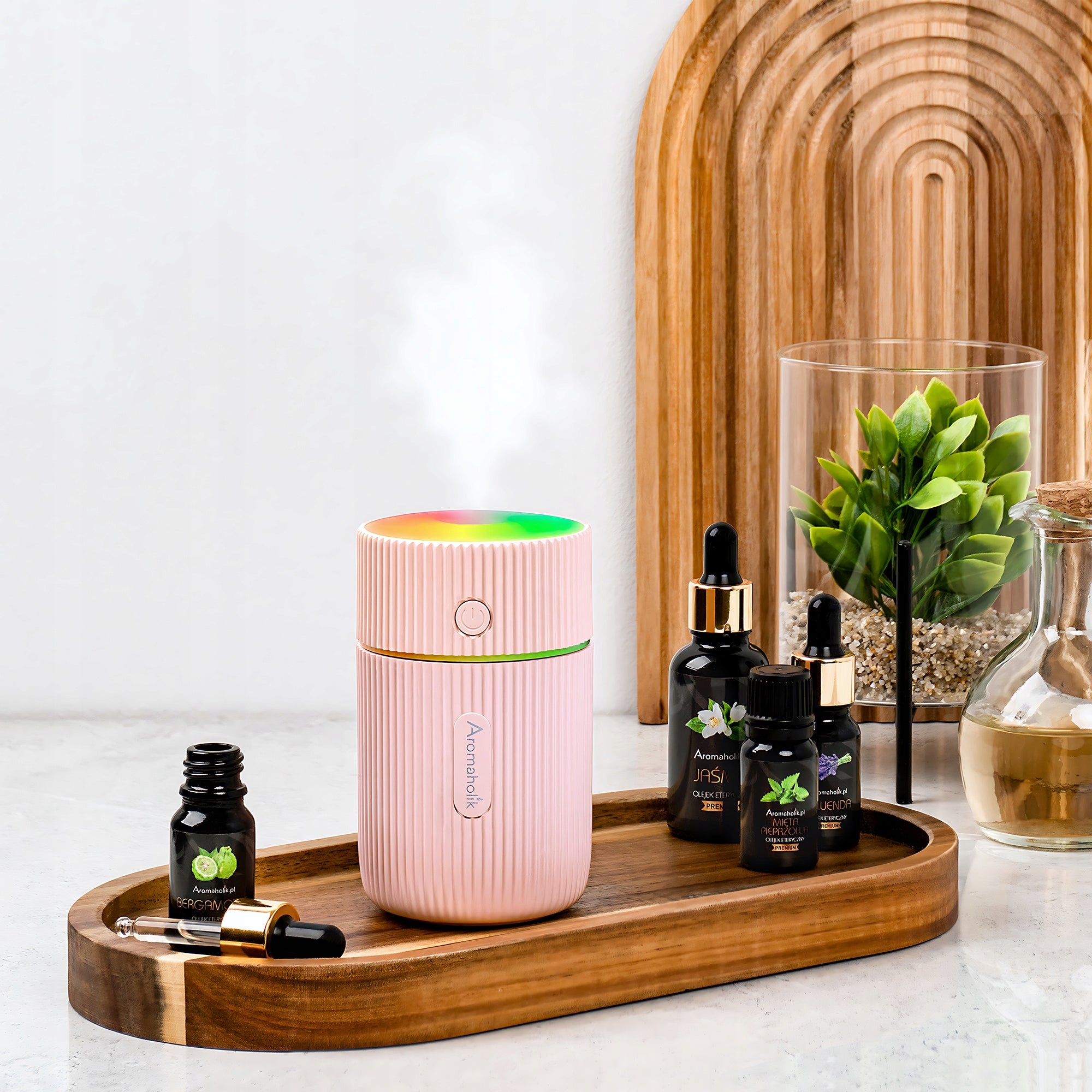 LED Essential Oil Diffuser - Aromatherapy Kit + FREEBIE Brand Aromaholik