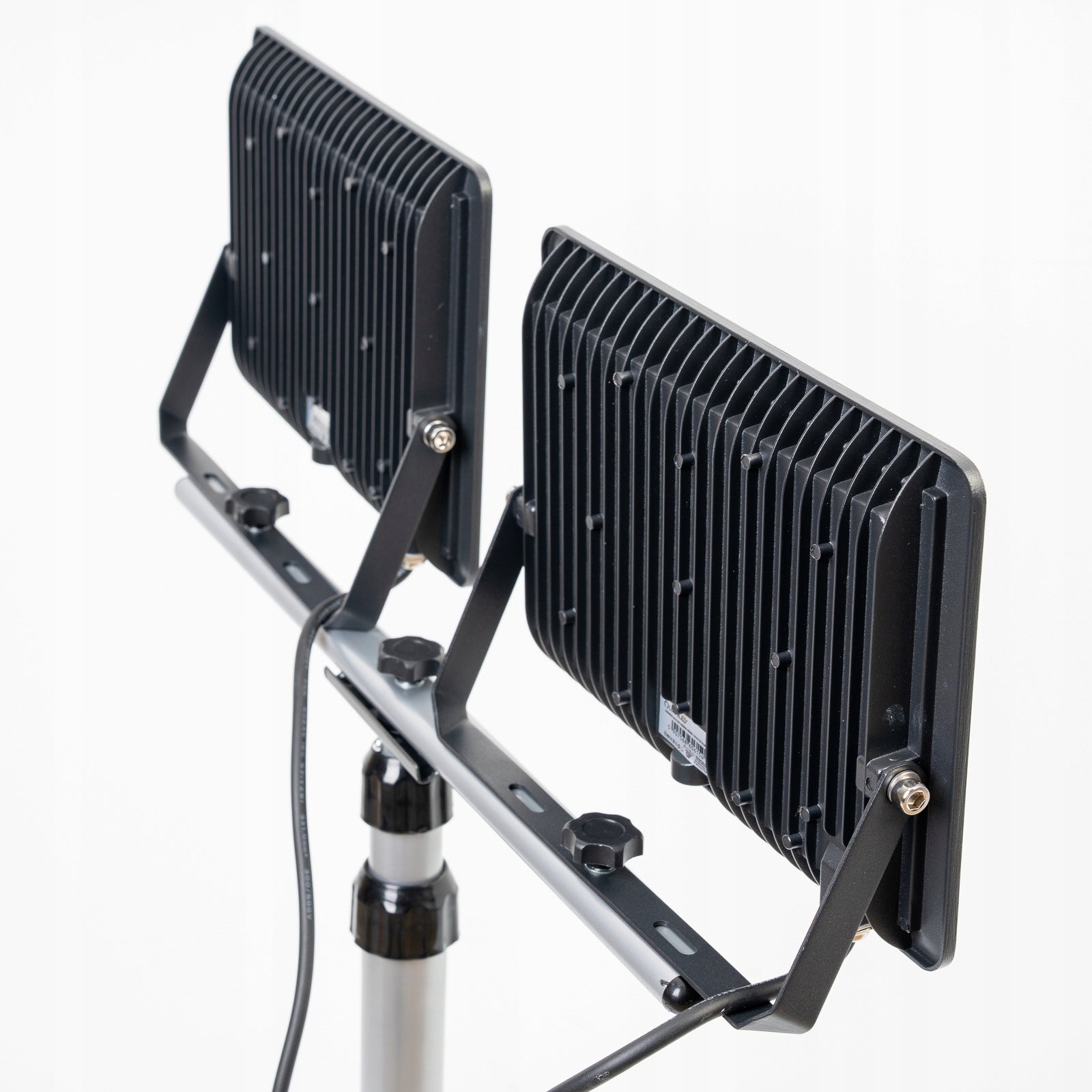 LED Tripod Floodlight 2x 100W Halogen Construction Working For Garage Color temperature 4000 K