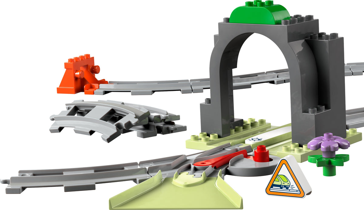 LEGO 10425 DUPLO Tunnel and railway tracks - extension set Product number 10425