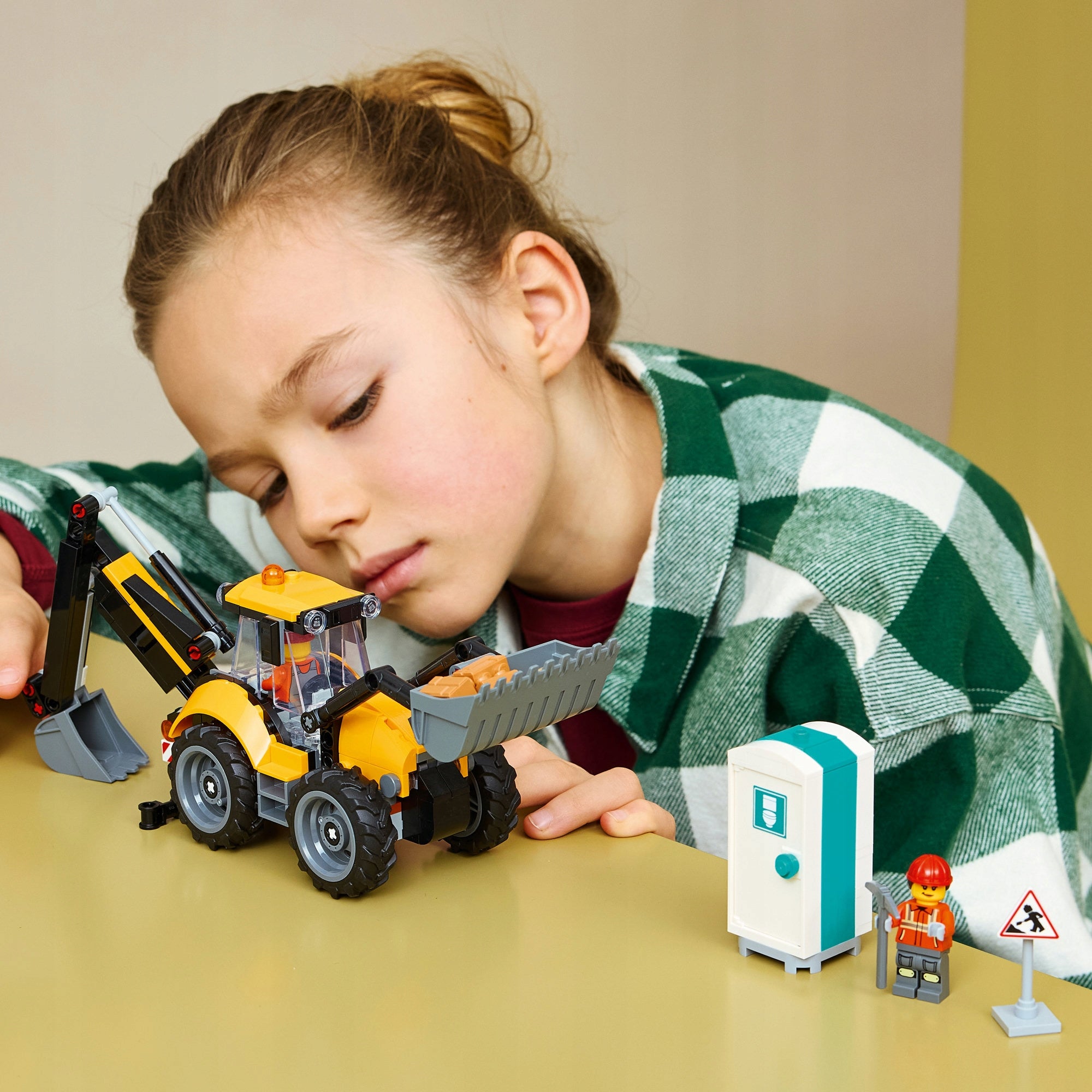 LEGO City 60480 Yellow backhoe loader Minimum kid's age 18