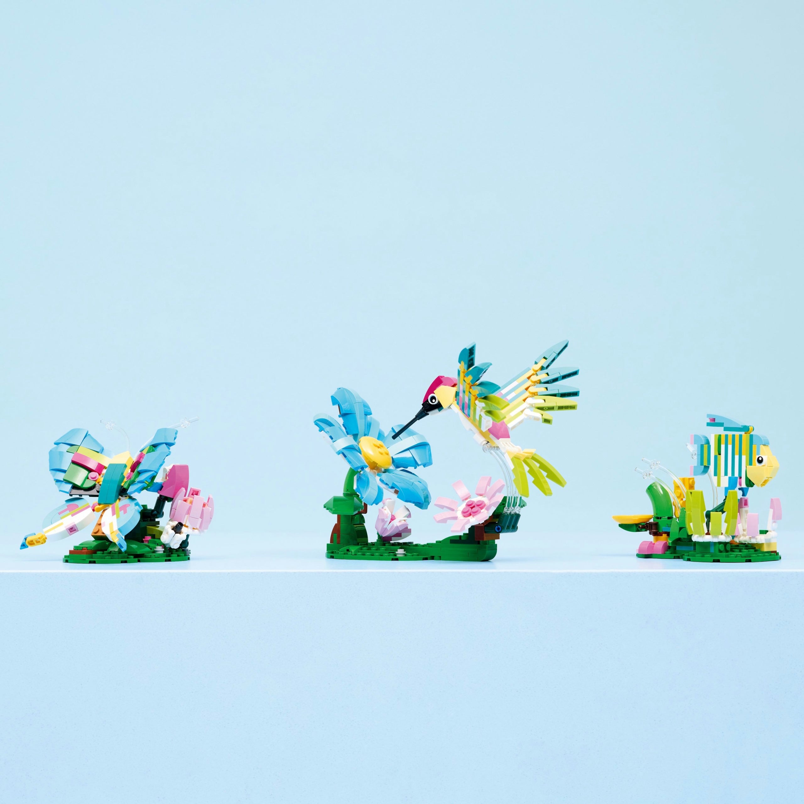 LEGO Creator 3 in 1 Wild Animals: Colorful Hummingbird 31384 Gender boys girls unisex