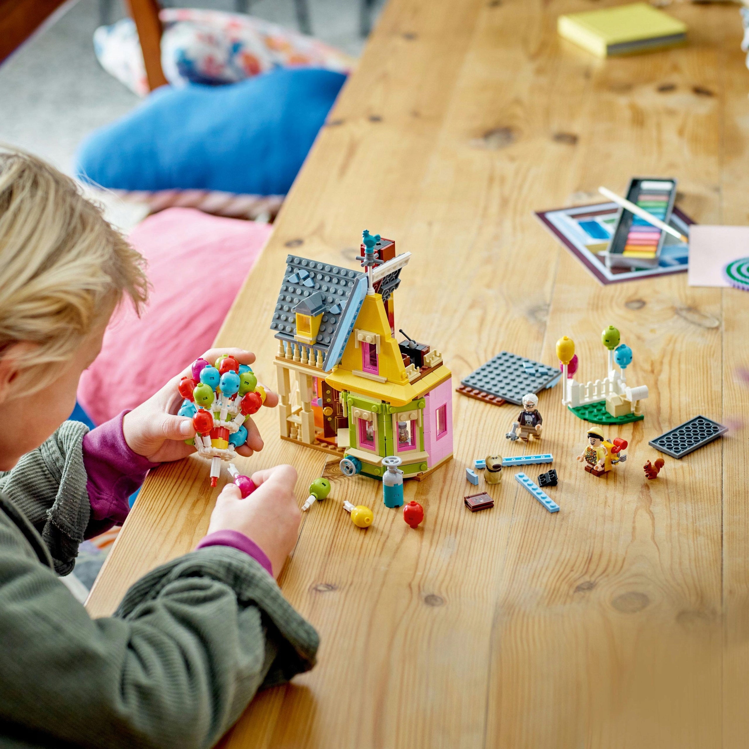 LEGO Disney 43217 House from the fairy tale Departure Information regarding product safety and compliance Not suitable for children under 36 months of age