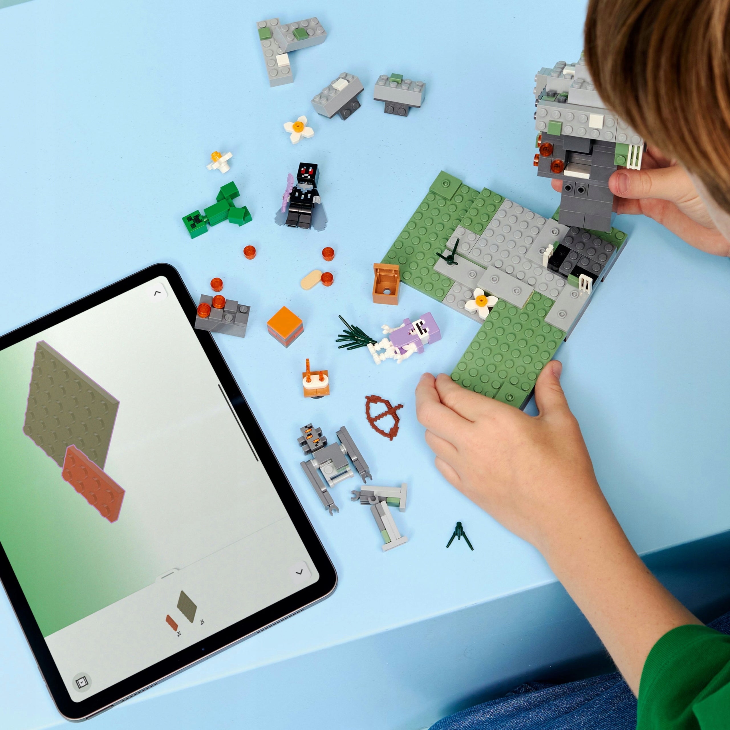 LEGO Minecraft Pale Garden 21586 Character/Title Minecraft