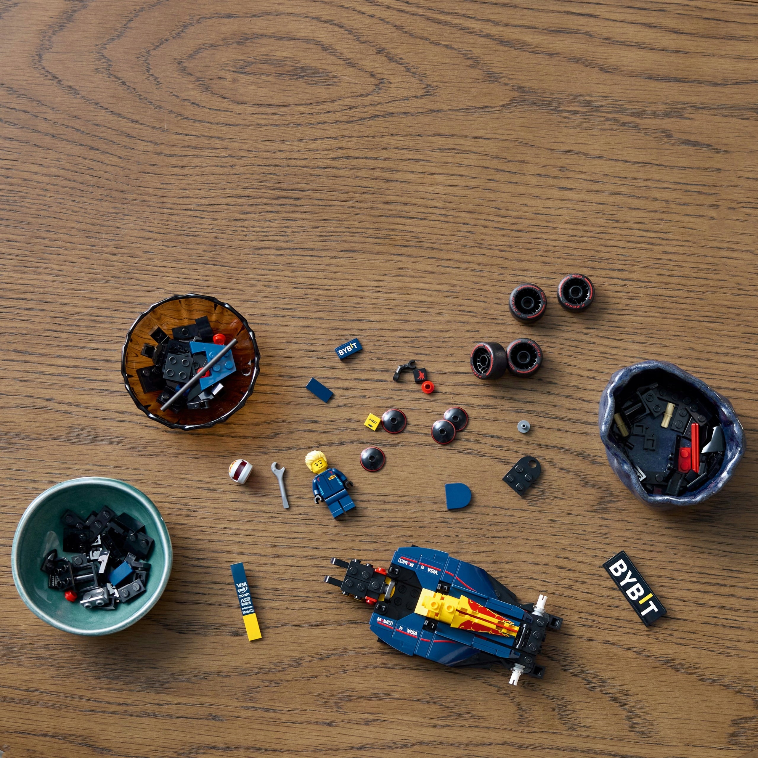 LEGO Speed Champions Oracle Red Bull Racing RB20 F1 Race Car 77243 Product number 77243