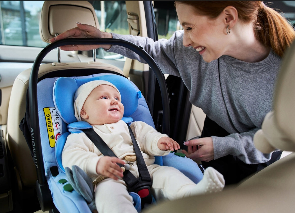 LIGHTWEIGHT CAR SEAT 0 13 CHILD CARRIER AVIONAUT PIXEL PRO 2.0 Manufacturer code 04139 PRO.04 2.0 C