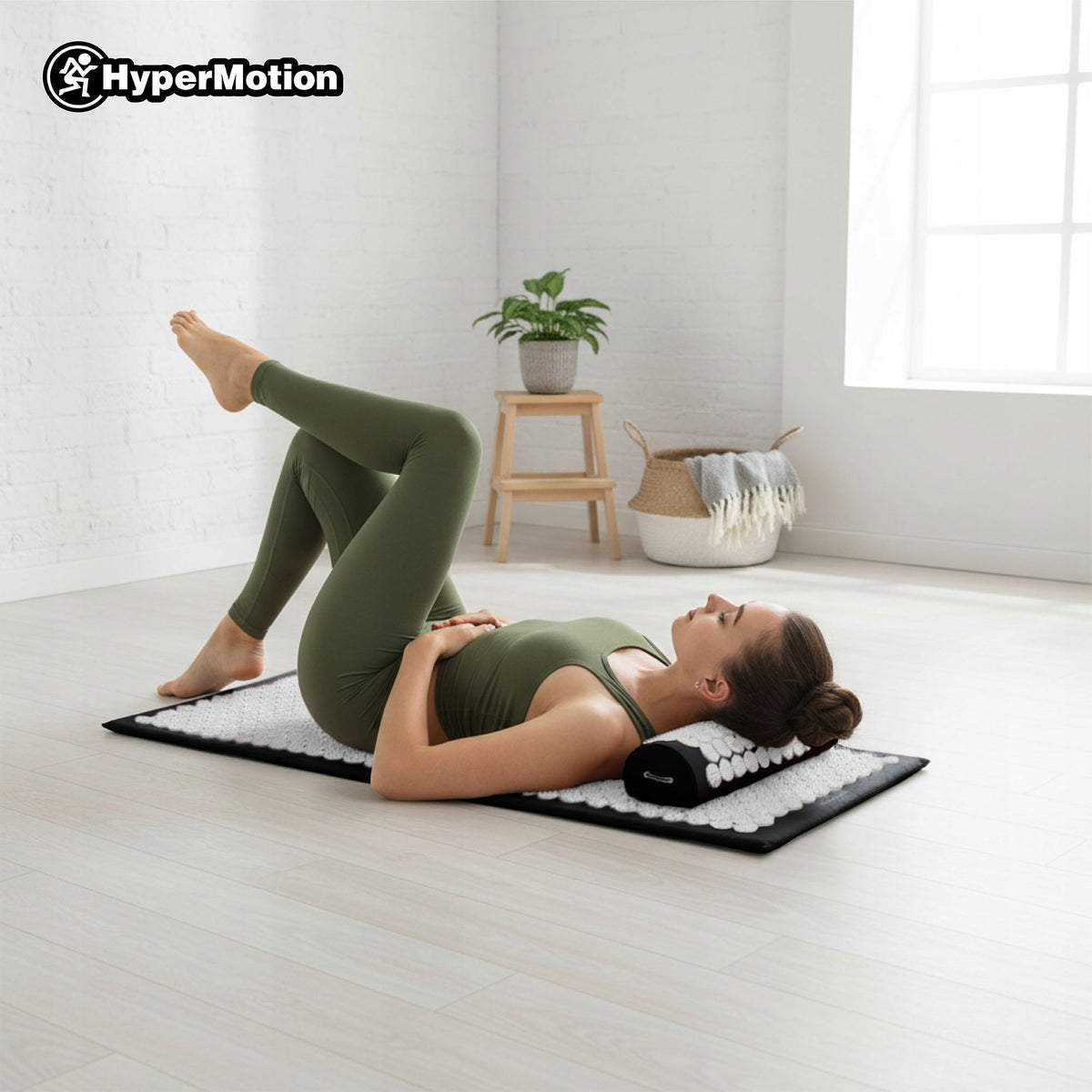 Large acupressure mat with pillow cover 130cm HyperMotion black and white Medical device no