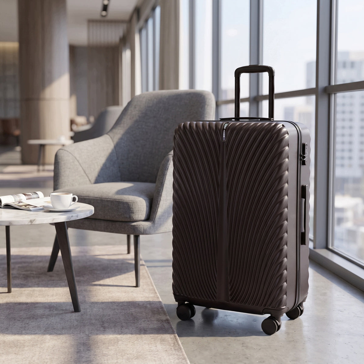 Large suitcase WINGS resistant polycarbonate hard suitcase premium strong wheels Packaging status original