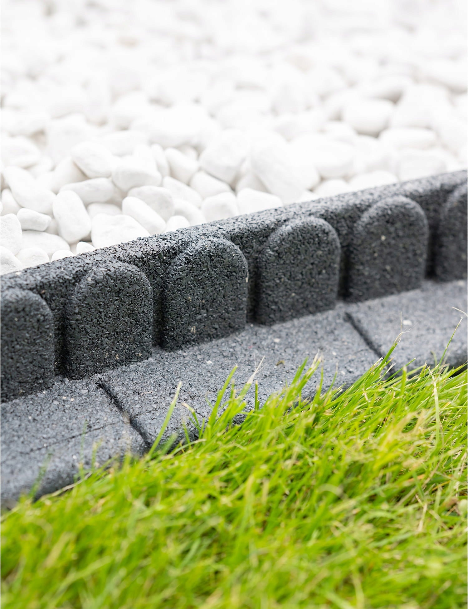 Lawn edging for easy gray mowing Manufacturer code EU5000339
