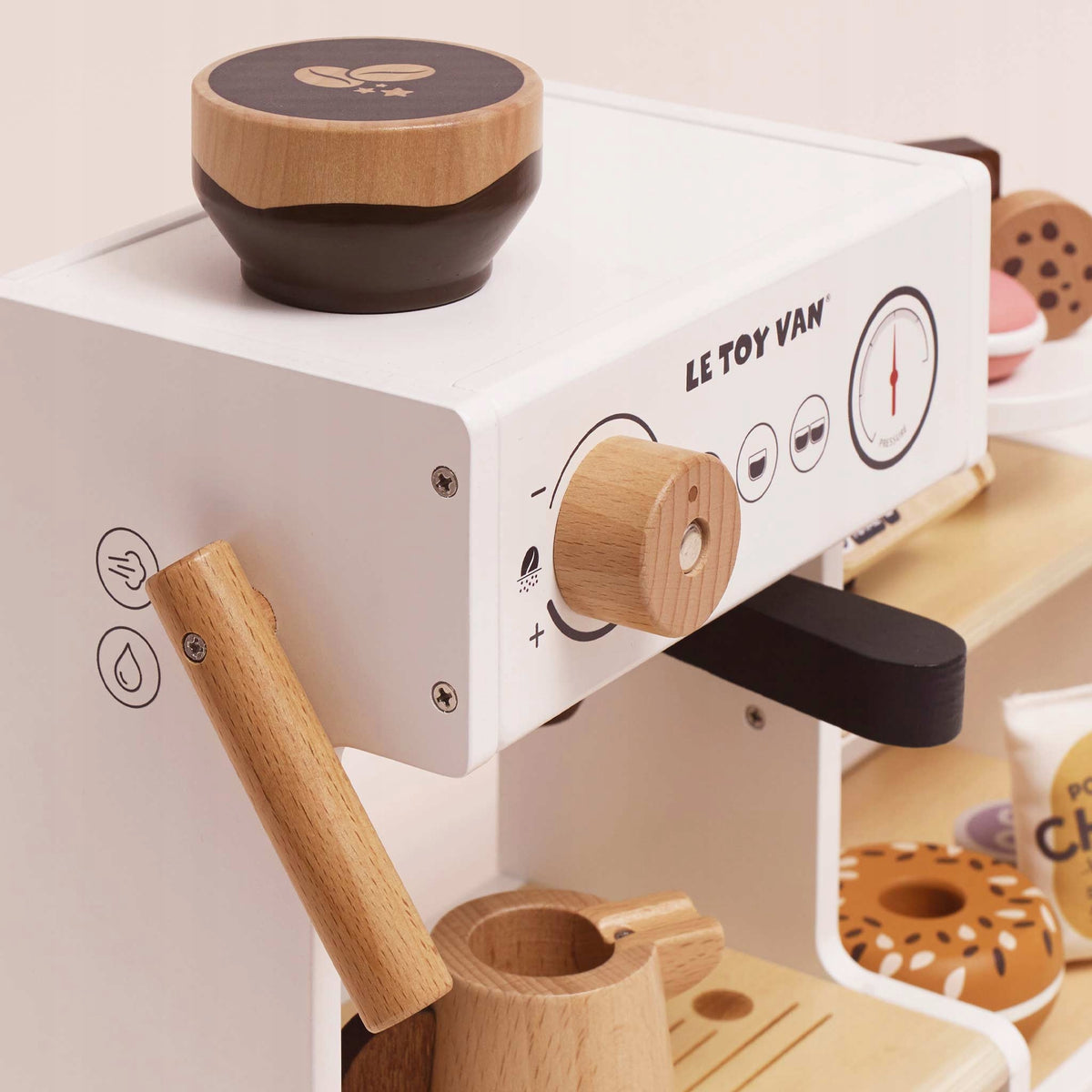 Le Toy Van Wooden Kitchen Cherry Tree 3+ Kid's age 3＋ years