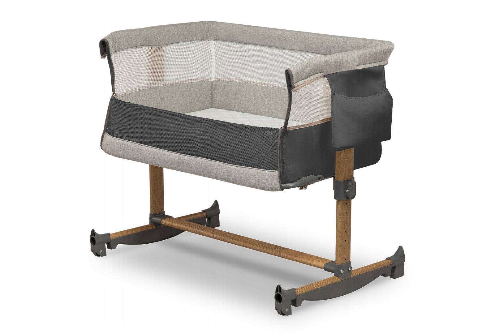 Leonie cot for delivery and tourism 94L x 54W x 77H cm