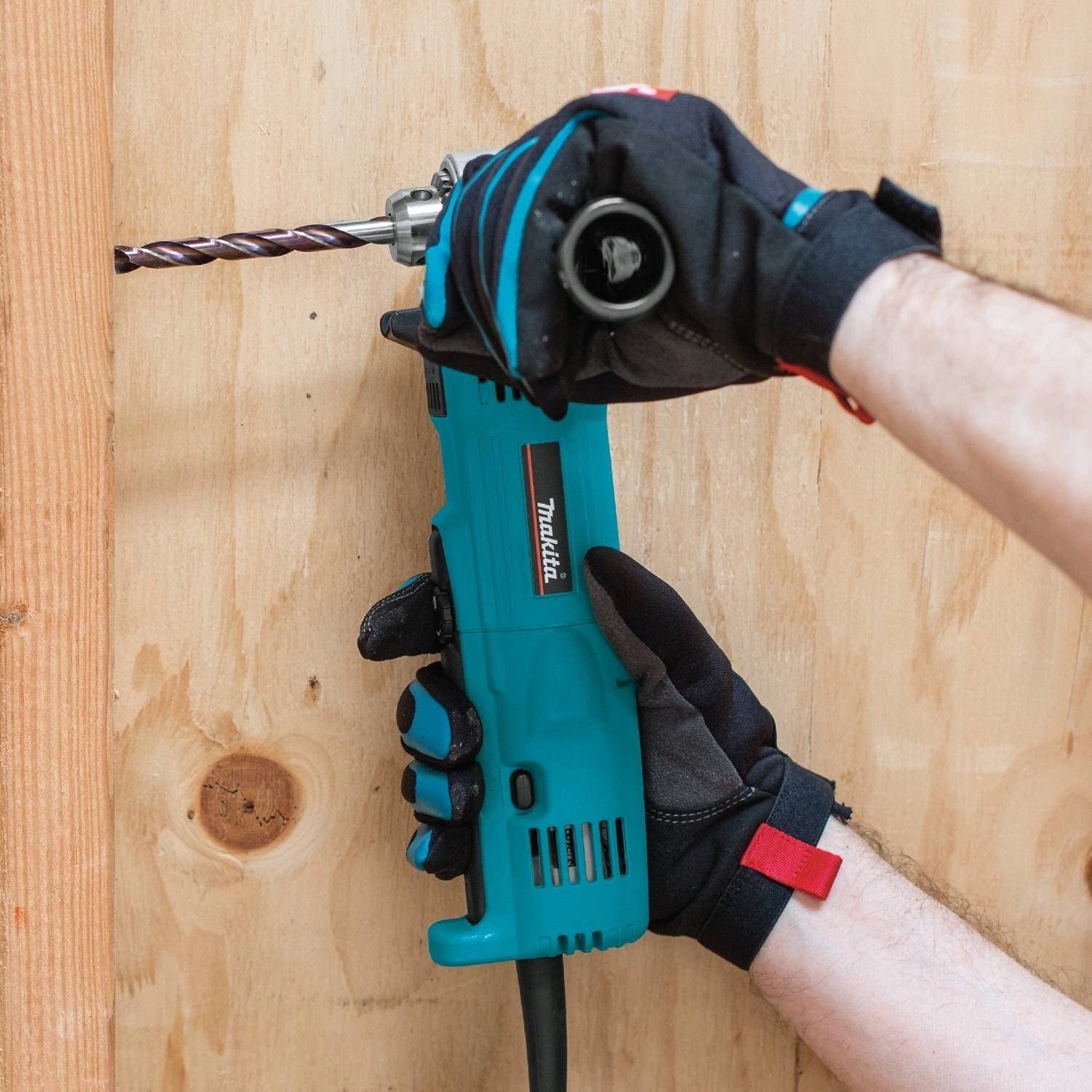 MAKITA DA3010F ANGLE DRILL WITH ADJUSTABLE 450W KEY HOLDER Packaging status original