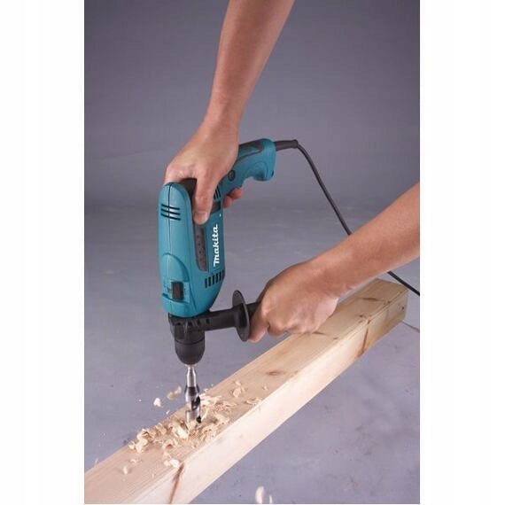 MAKITA HP1641K vrtačka příklepová 1,5-13mm, rychlosklíčidlo, 680W, kufr Drill weight 2 kg