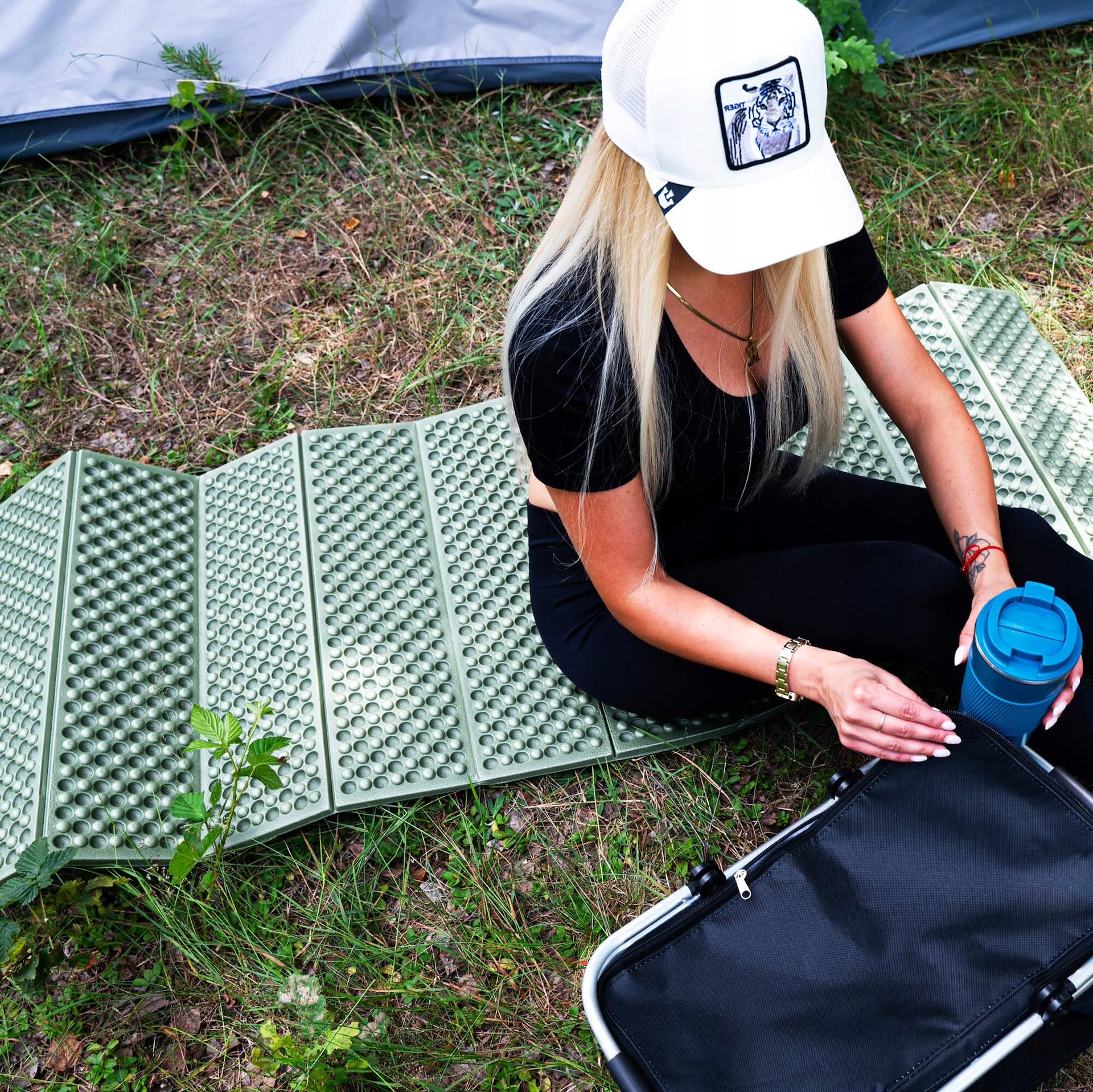 MAT THERMAL INSULATION MAT FOLDING FOR SLEEPING TOURIST CAMPING Packaging status original