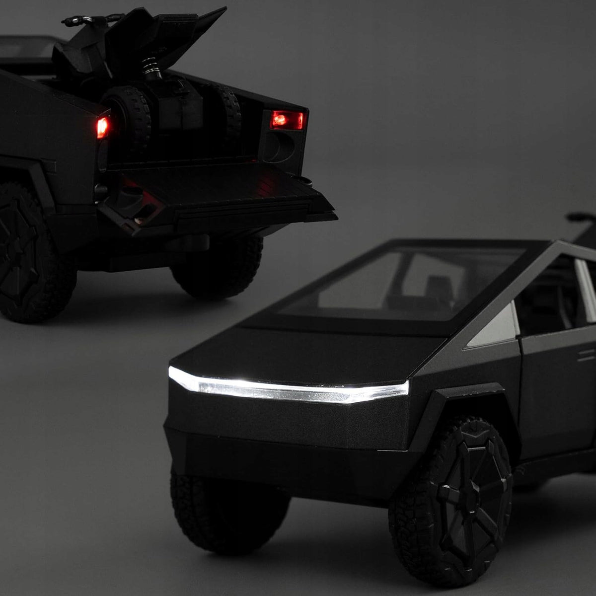 METAL MODEL TESLA CYBERTRUCK 1:32 WITH MOTORHOME SOUND LIGHT LED GIFT Manufacturer code SAMOCHÓD OSOBOWY TESLA KAMPER QUAD