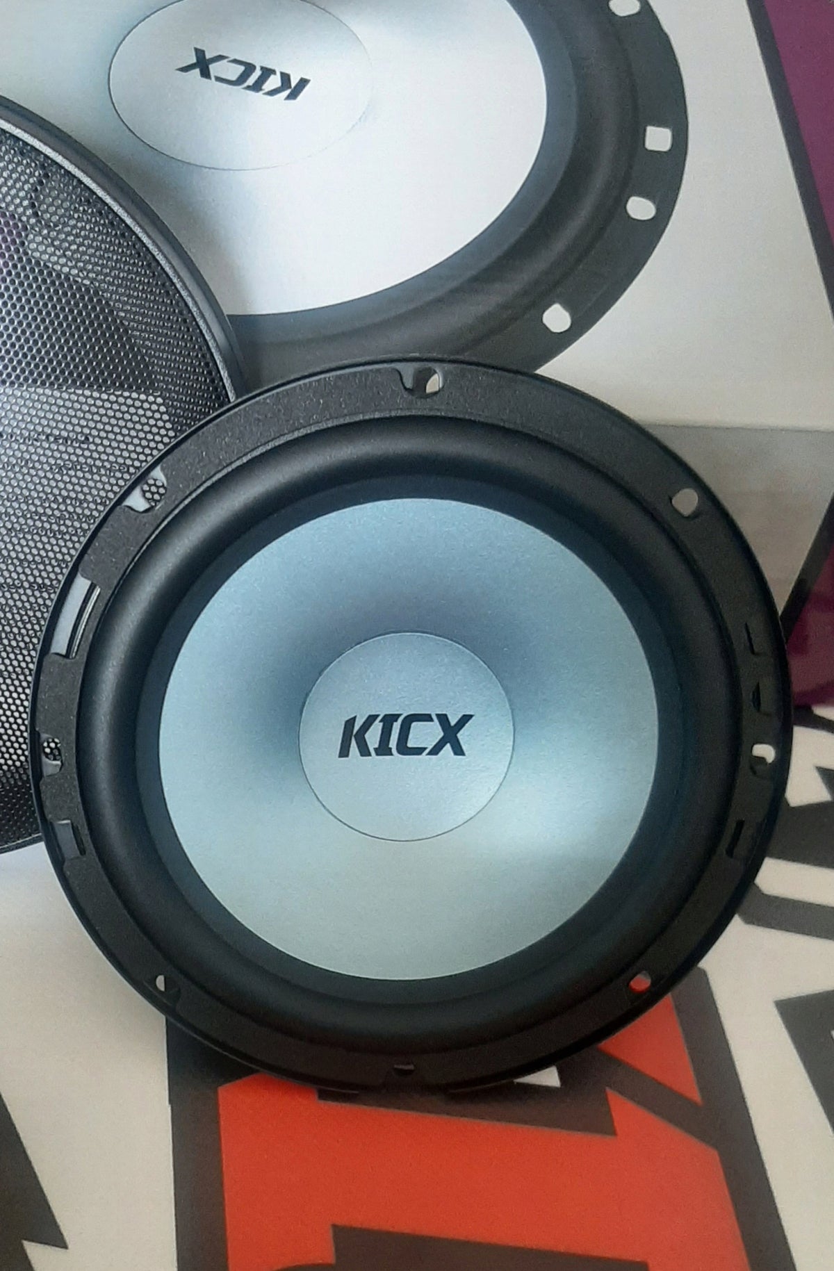 MID-WOOFER BASS SPEAKERS - 60/120WATT KICX PD62WF Manufacturer code Pd62WF