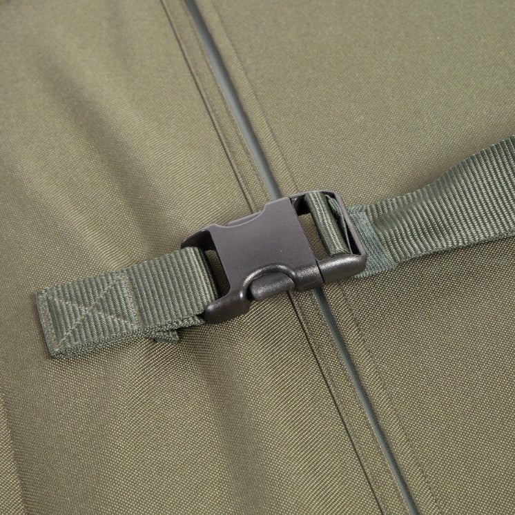 MIKADO FISHING BED - CARP WITH SLEEPING BAG ENCLAVE SLEEP SYSTEM 8 LEGS Manufacturer code IS14-BC004