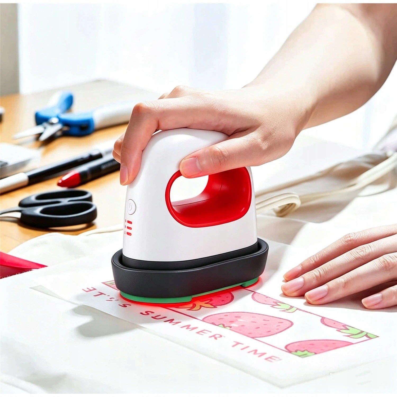 MINI IRON THERMAL PRESS FOR HTV FILM PORTABLE FOR 150W T-SHIRTS Brand no brand