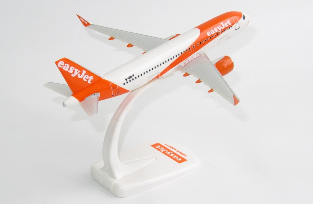 MODEL AIRBUS 320 NEO EASYJET PROMO BOX - PPC 1/200 Brand PPC