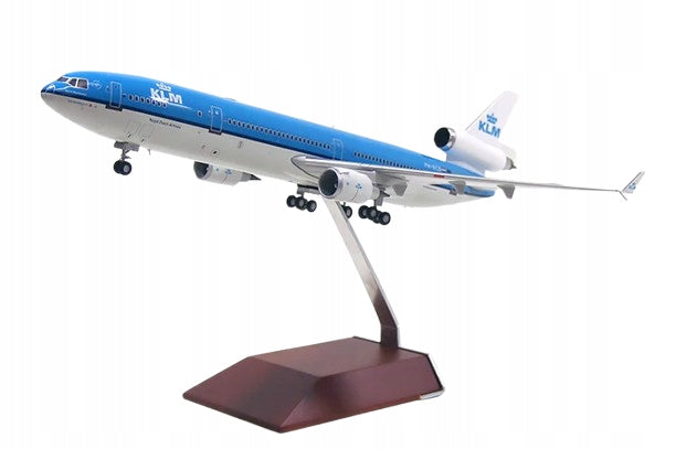 MODEL AIRCRAFT MD-11 LINE KLM 1:130 REALISTIC WITH STAND