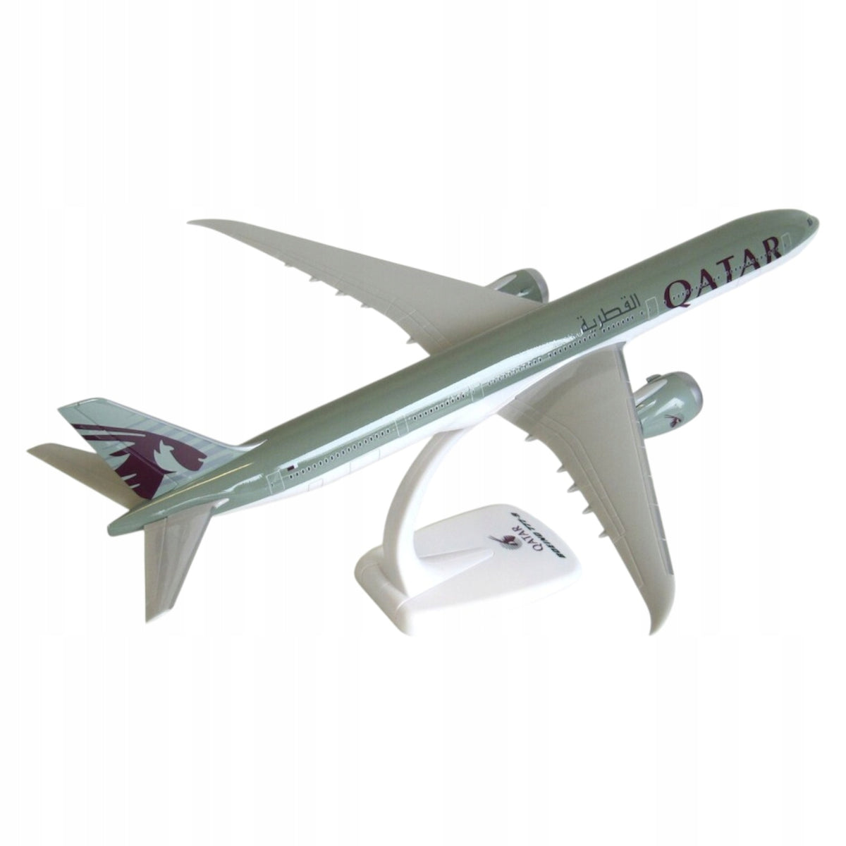 MODEL BOEING 777 300 QATAR AIRWAYS - PPC 1:200 Brand PPC