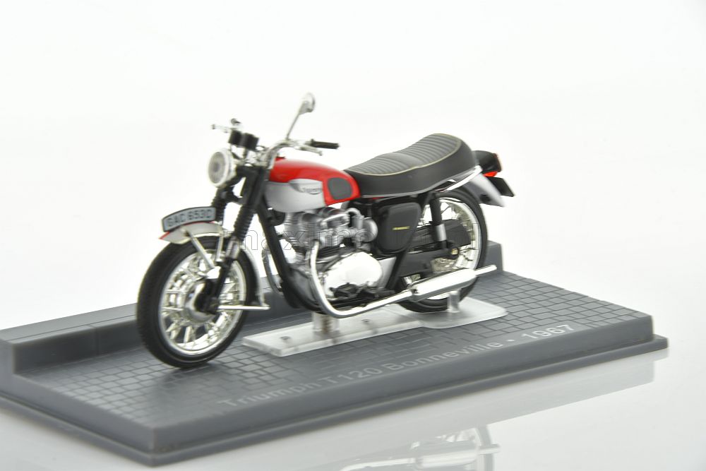 MOTORCYCLE TRIUMPH T120 BONNEVILLE 1967 - ALTAYA 1/24 metal