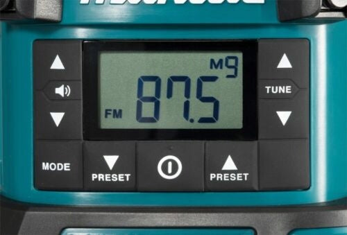Makita DMR055 Radio with Lamp and Flashlight LXT 18V Packaging status original