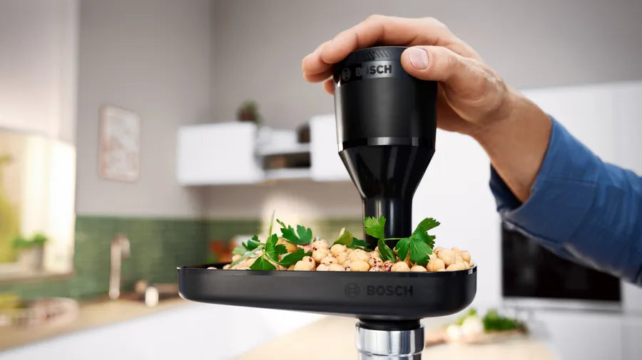 Meat grinder Bosch MFWS450B 500 W black Grinding efficiency 2.5 kg/min