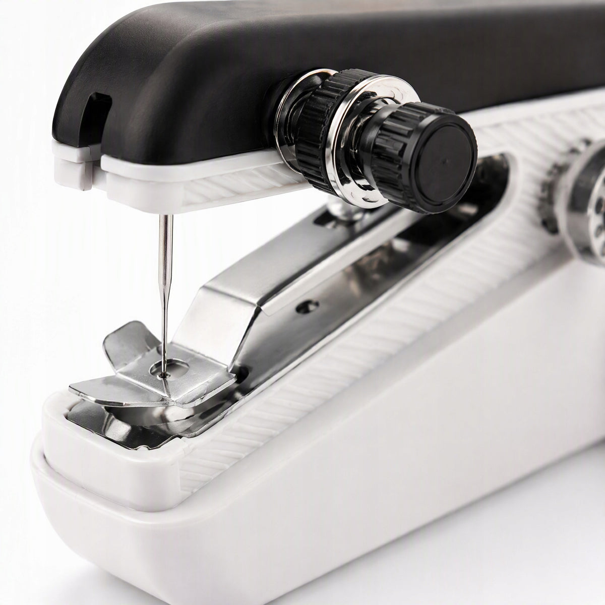 Mini Electric Sewing Machine, Portable and Easy to Operate Manufacturer code 0787219323334