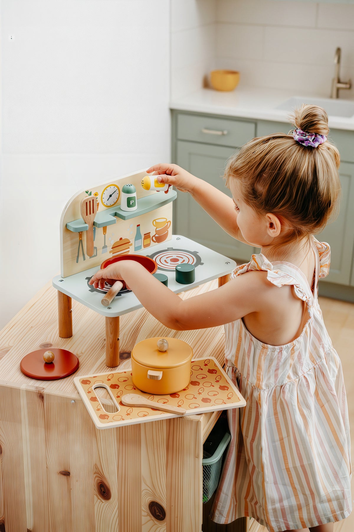 Mini WOODEN KITCHEN for Kids EDUCATIONAL PAN POT WITH ACCESSORIES EAN (GTIN) 5902497555108