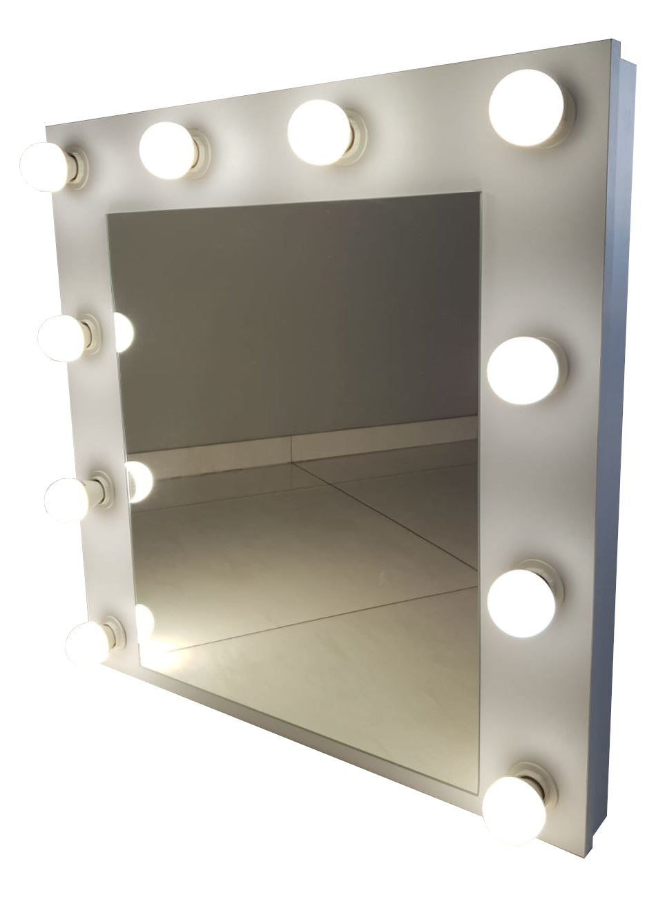 Mirror make up for Hollywood salon make-up make-up