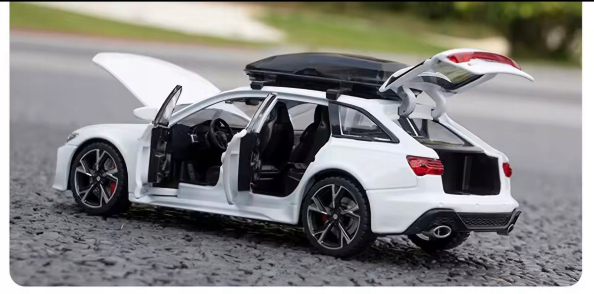 Model Audi RS6 C8 1:32 Pack +BASE opening door LED sound EAN (GTIN) 4958190577559