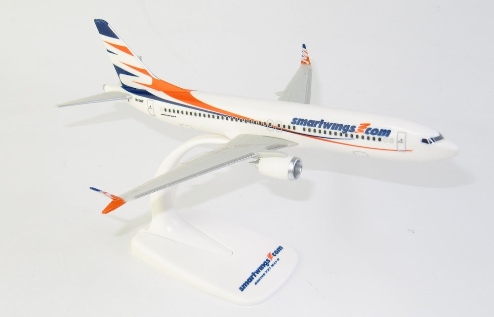 Model BOEING 737 MAX 8 SMARTWINGS - PPC 1:200 promo