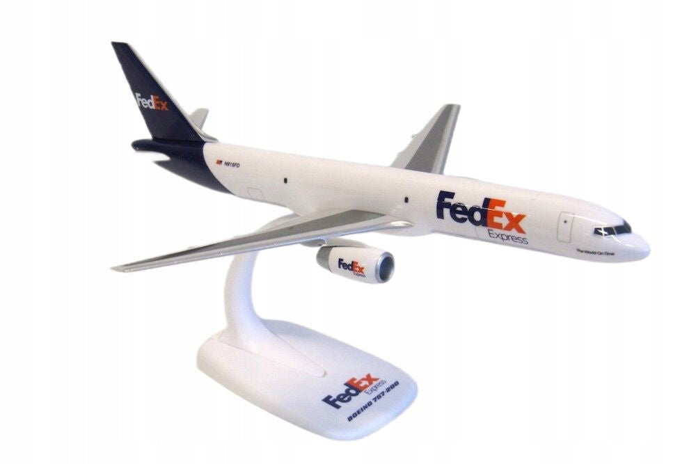Model aircraft Boeing B757 200 FedEx Express-PPC 1/200