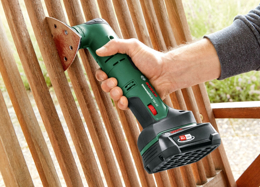 Multitool BOSCH UniversalMulti 18V-32 Batteries included no