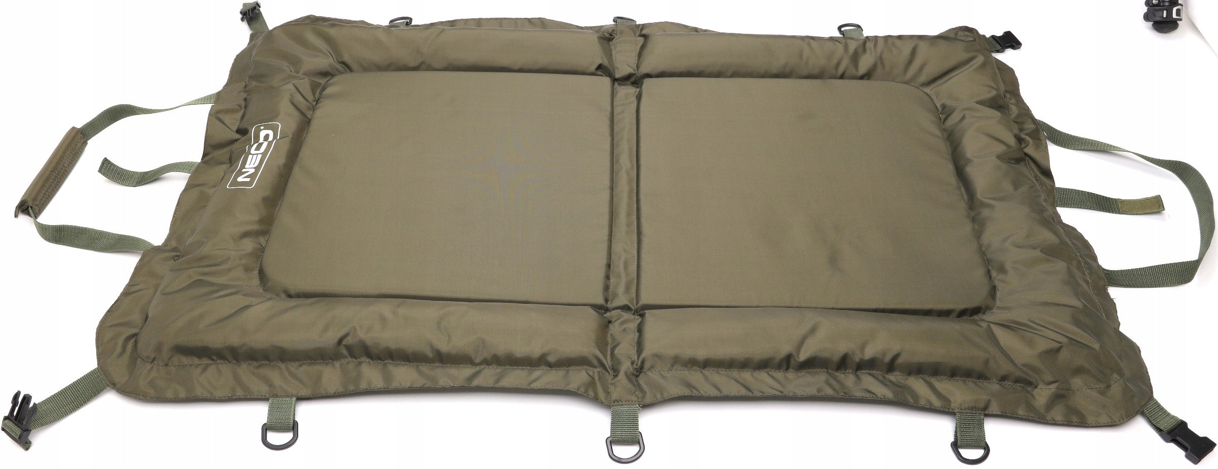 NECO CARP FISHING MAT STRONG LIGHTWEIGHT HANDY WITH WEIGHING HANDLE Manufacturer code 1172828432888