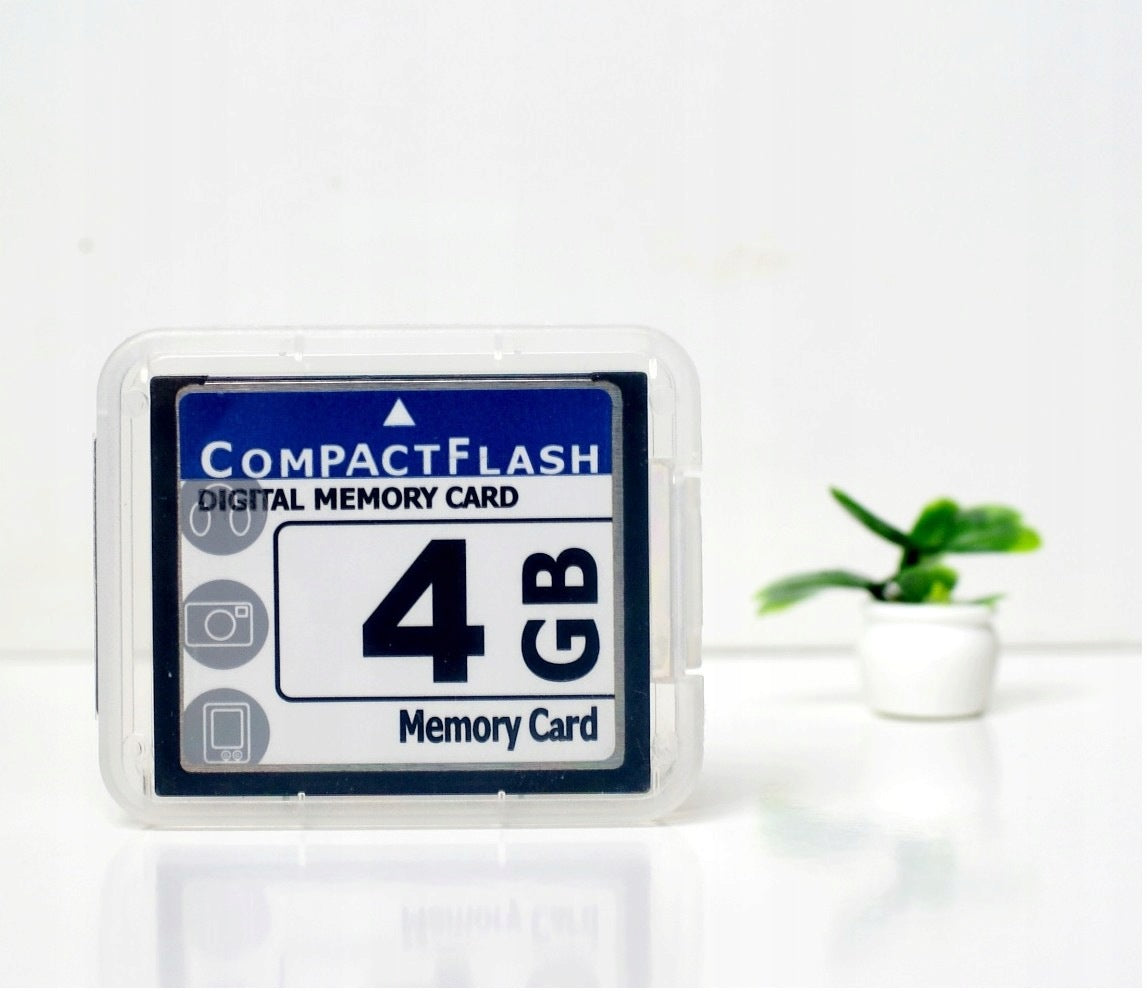 New CompactFlash CF 4 GB Memory Card + Box