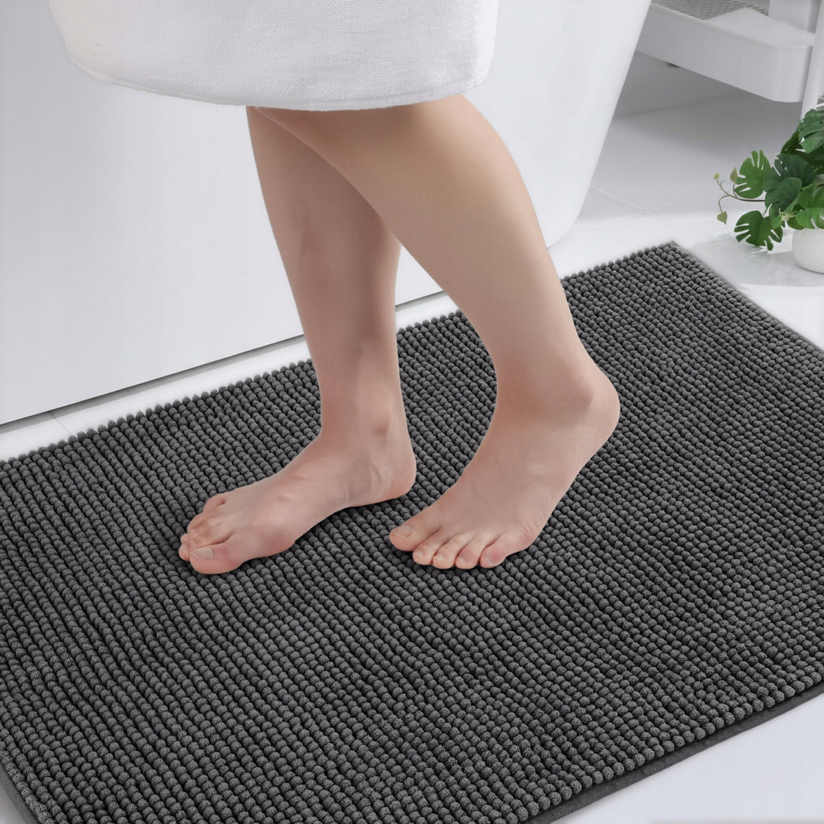 Non-slip bathroom rug 60x90 DarianA Standard Plus dark grey