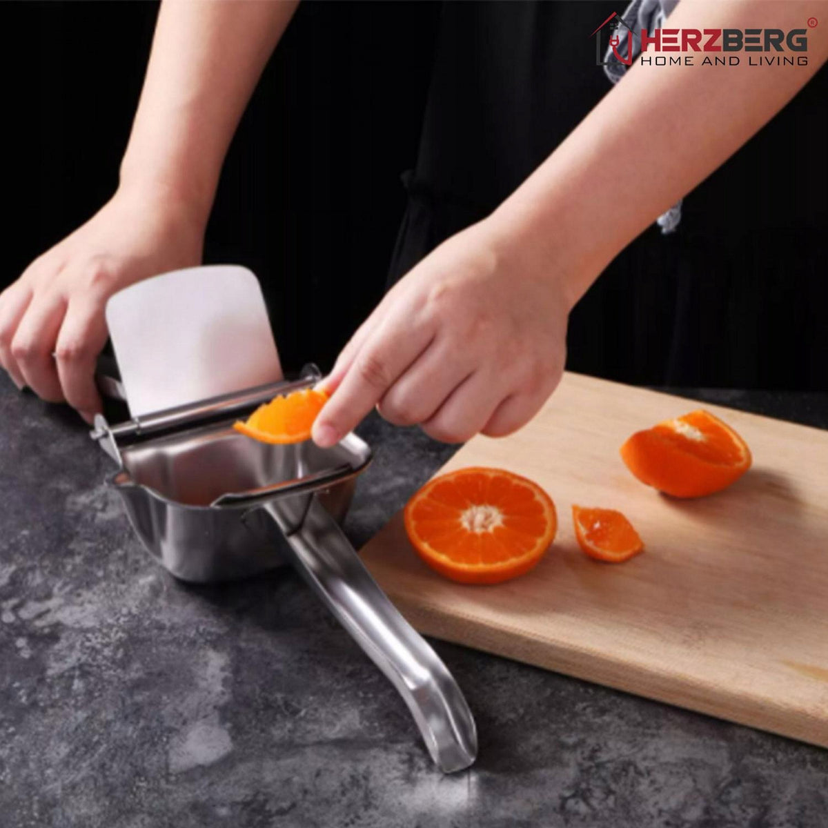 Odšťavňovač citrusů Herzberg z nerezové oceli Brand Herzberg