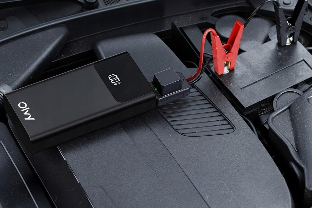 Olvy Jump Starter 12V 1500A Battery Booster Power Bank Battery capacity 8000 mAh