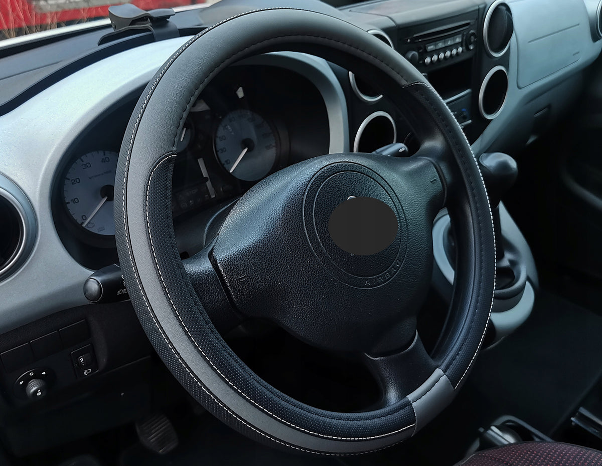 Opel Astra Corsa Zafira Vectra C Mokka steering wheel cover leather SZ CZ EAN (GTIN) 5906109996822
